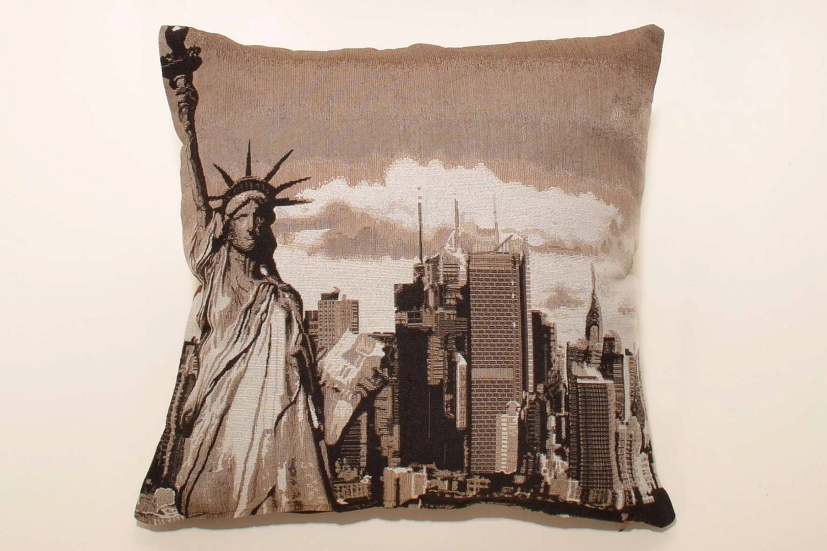ΜΑΞΙΛΑΡΟΘΗΚΗ (45cm x 45cm) STATUE OF LIBERTY BROWN 