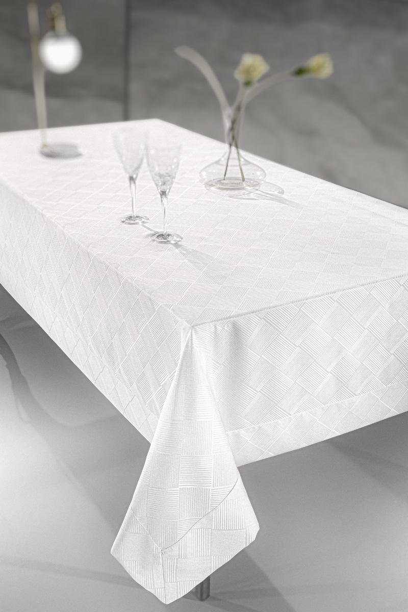 Τραπεζομάντηλο Attitude White 