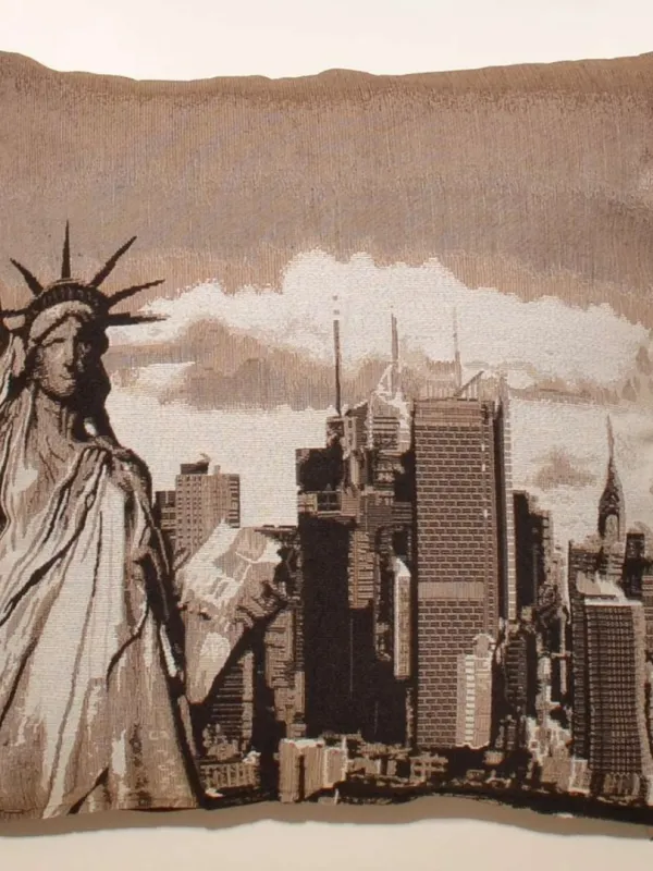 Προϊόν ΜΑΞΙΛΑΡΟΘΗΚΗ (45cm x 45cm) STATUE OF LIBERTY BROWN  Εικόνα