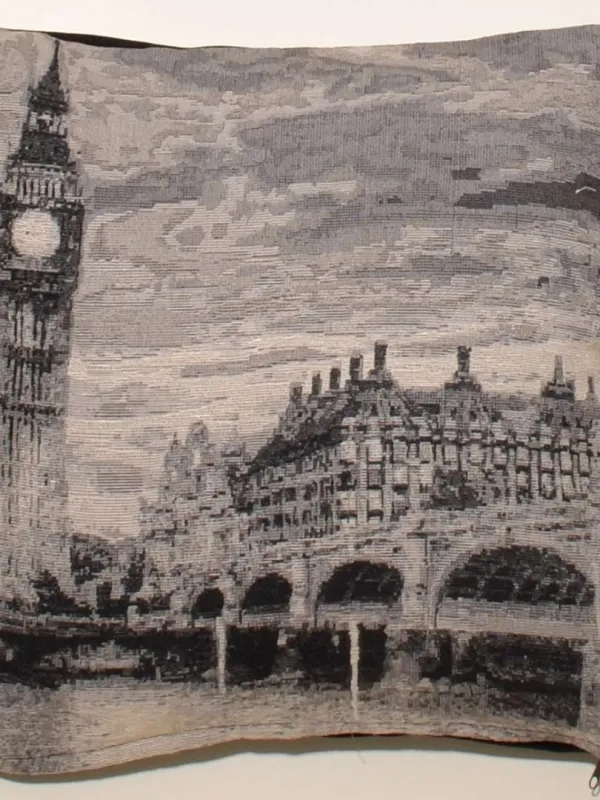 Προϊόν ΜΑΞΙΛΑΡΟΘΗΚΗ (45cm x 45cm) BIG BEN  Εικόνα