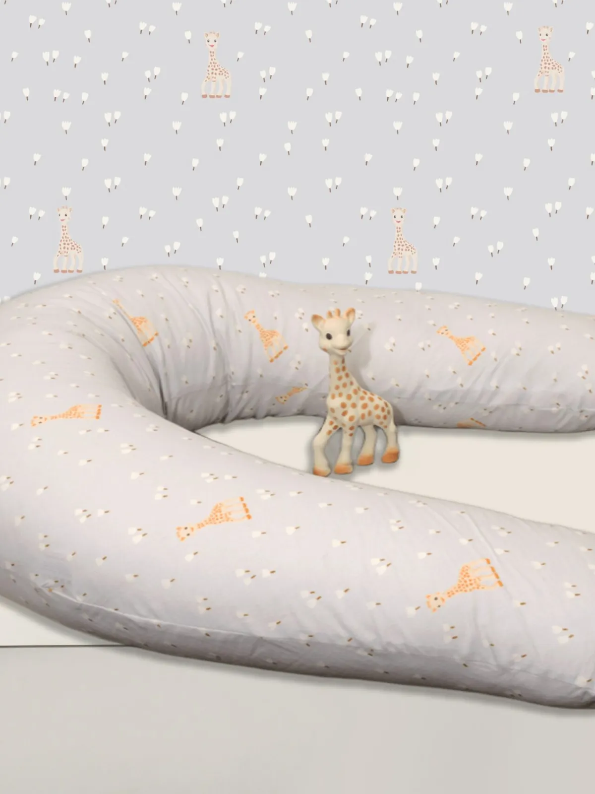 Μαξιλάρι Θηλασμού με αφαιρούμενη θήκη Design 505 - Sophie La Girafe