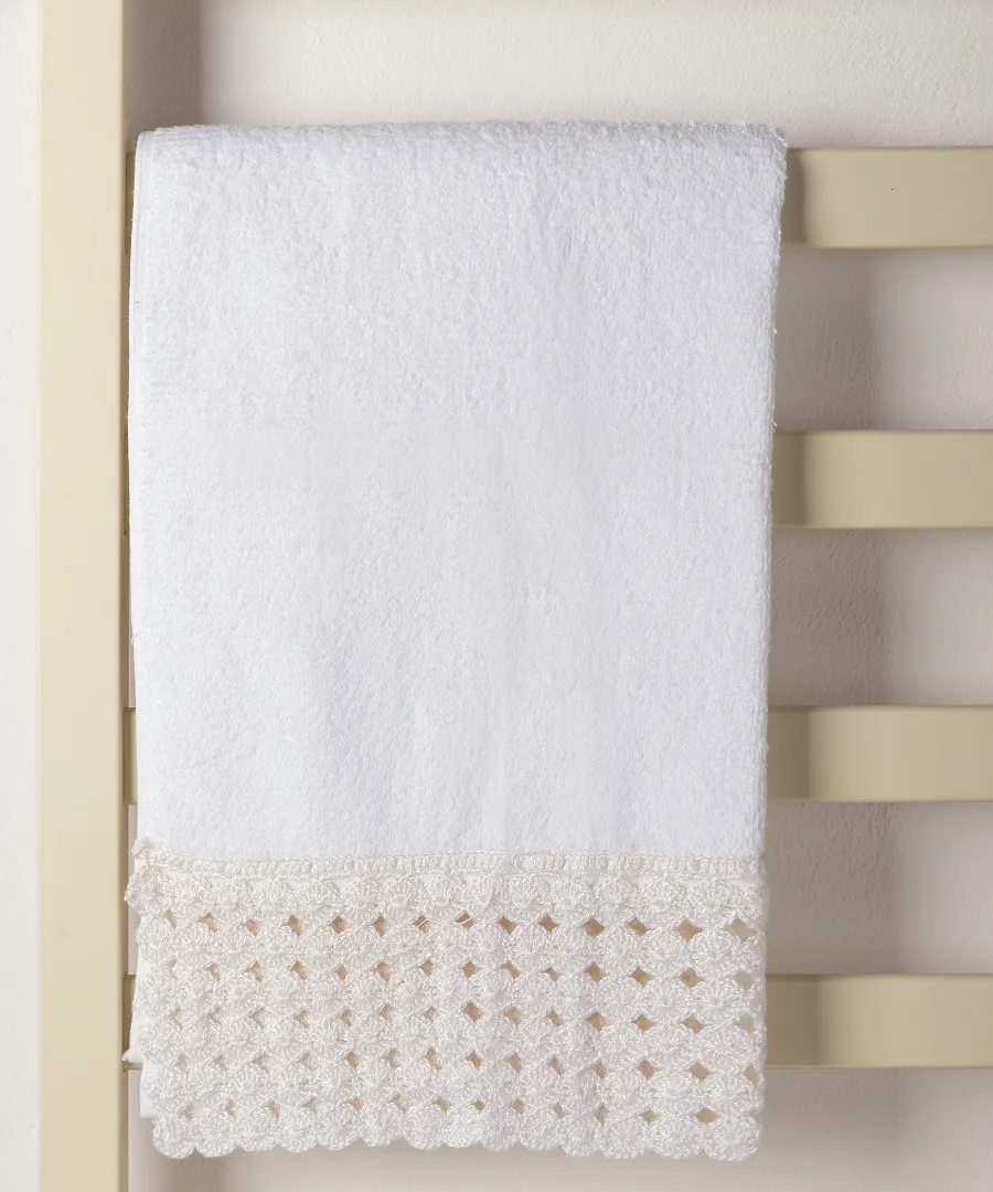 Πετσέτα Σώματος (100cm x 150cm) με δαντέλα λευκό