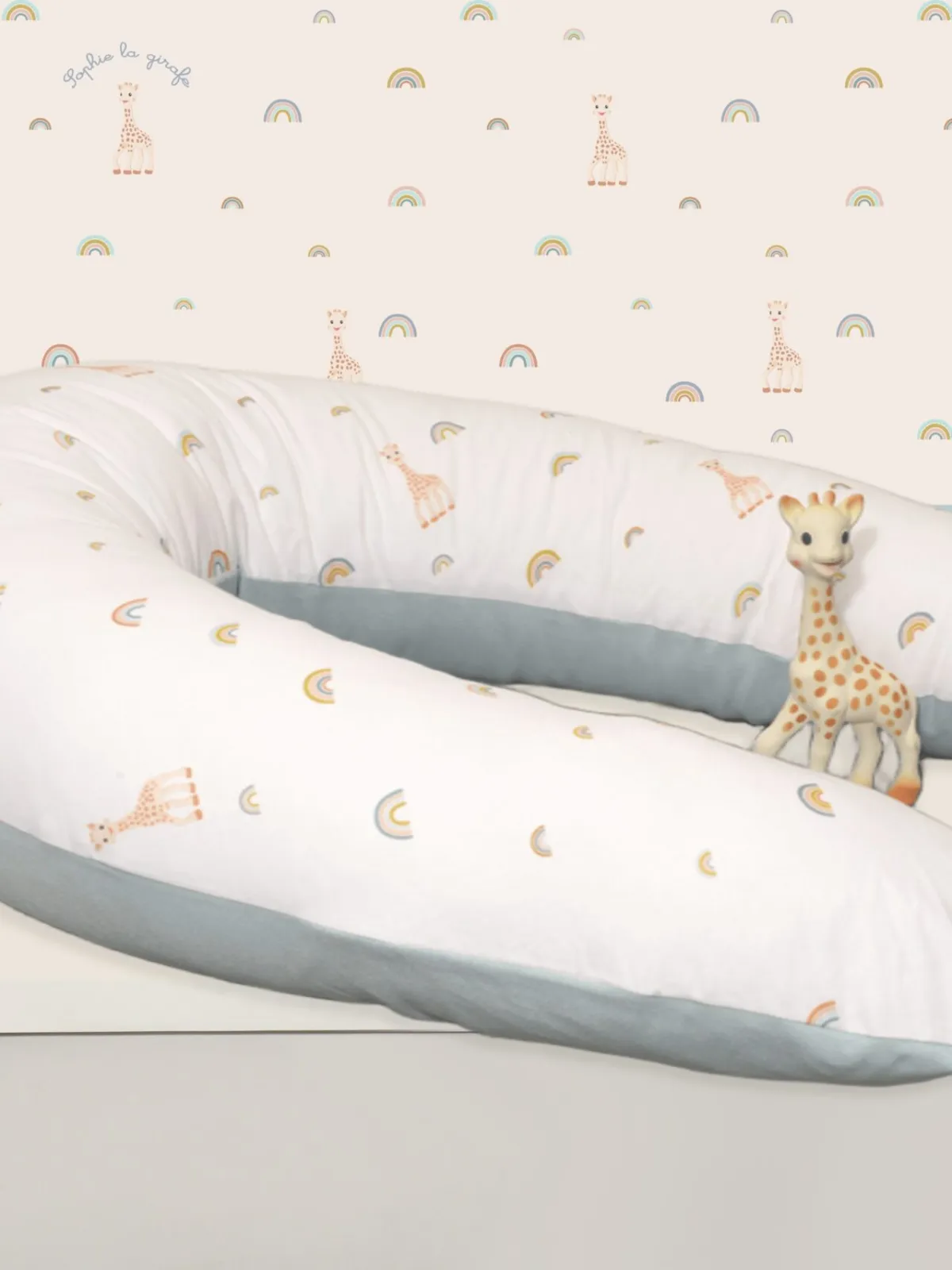 Μαξιλάρι Θηλασμού Σχέδιο 503 με αφαιρούμενη θήκη - Sophie La Girafe