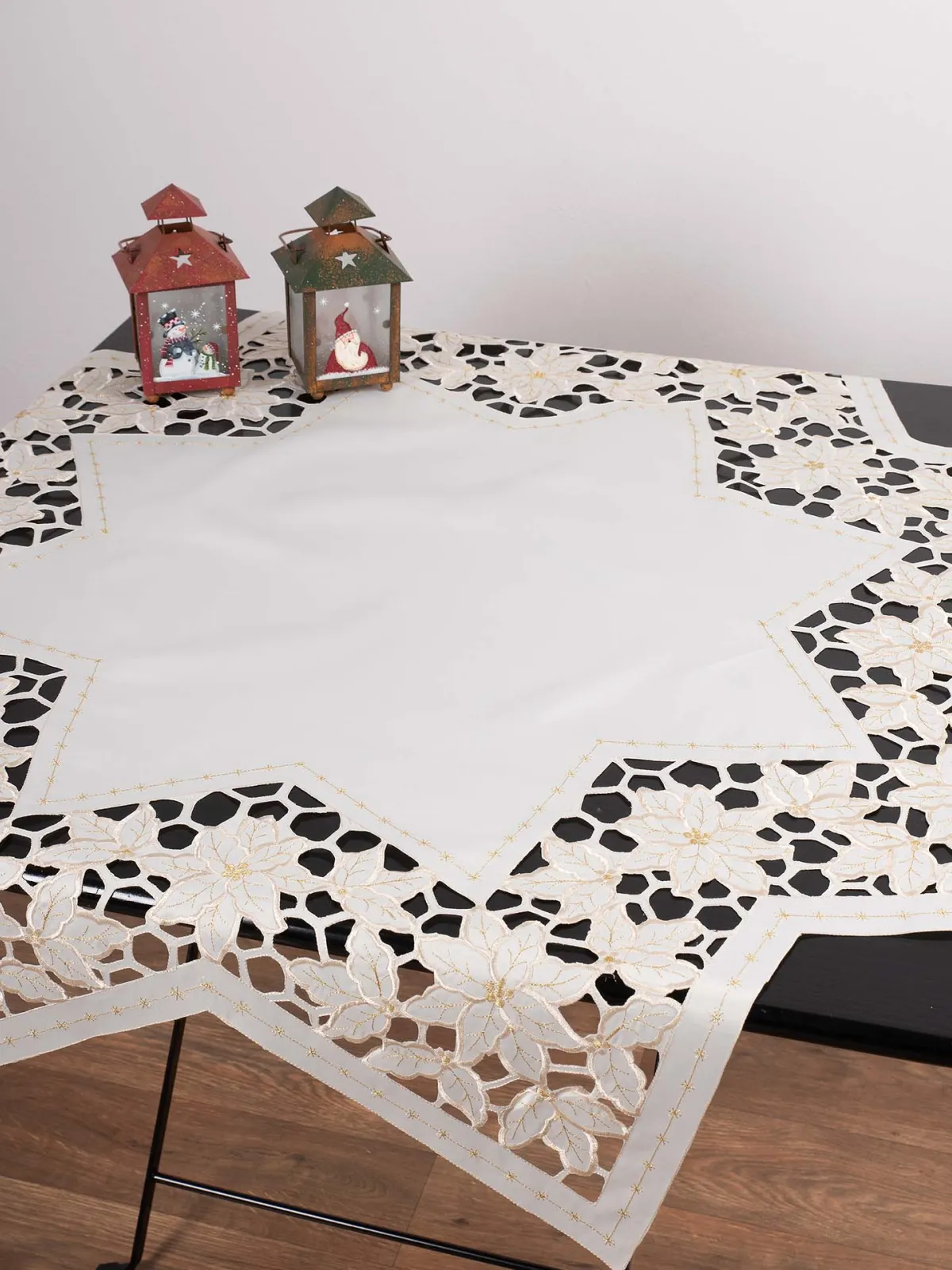 χριστουγεννιάτικο τραπεζοκαρέ (140cm x 140cm) y21