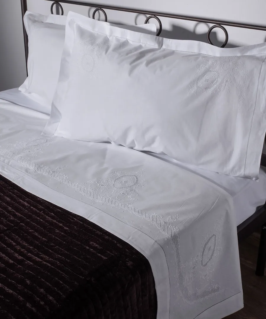 ΧΕΙΡΟΠΟΙΗΤΟ ΣΕΝΤΟΝΙ 2471 ΤΕΣΣΑΡΩΝ ΤΕΜΑΧΙΩΝ (225CM X 270CM) ΛΕΥΚΟ