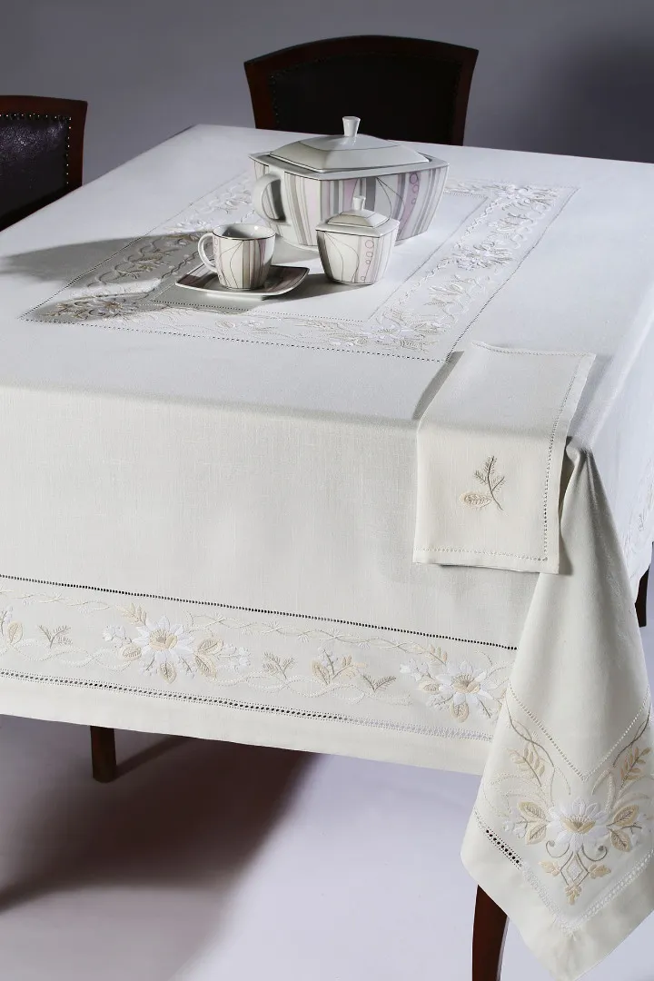 Χειροποίητο τραπεζομάντηλο 1558 (170cm x 270cm)