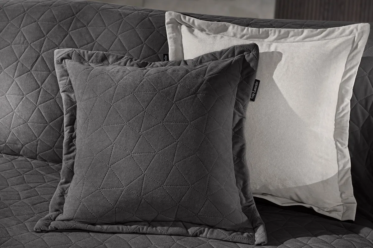 Διακοσμητικό Μαξιλάρι Avalon Carbon (Χωρίς Γέμιση)