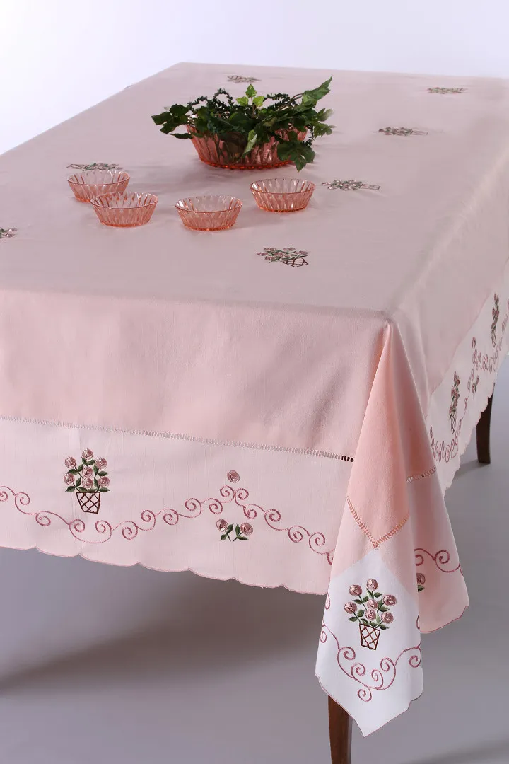 Τραπεζομάντηλο 569b (170cm x 270cm) ρόζ