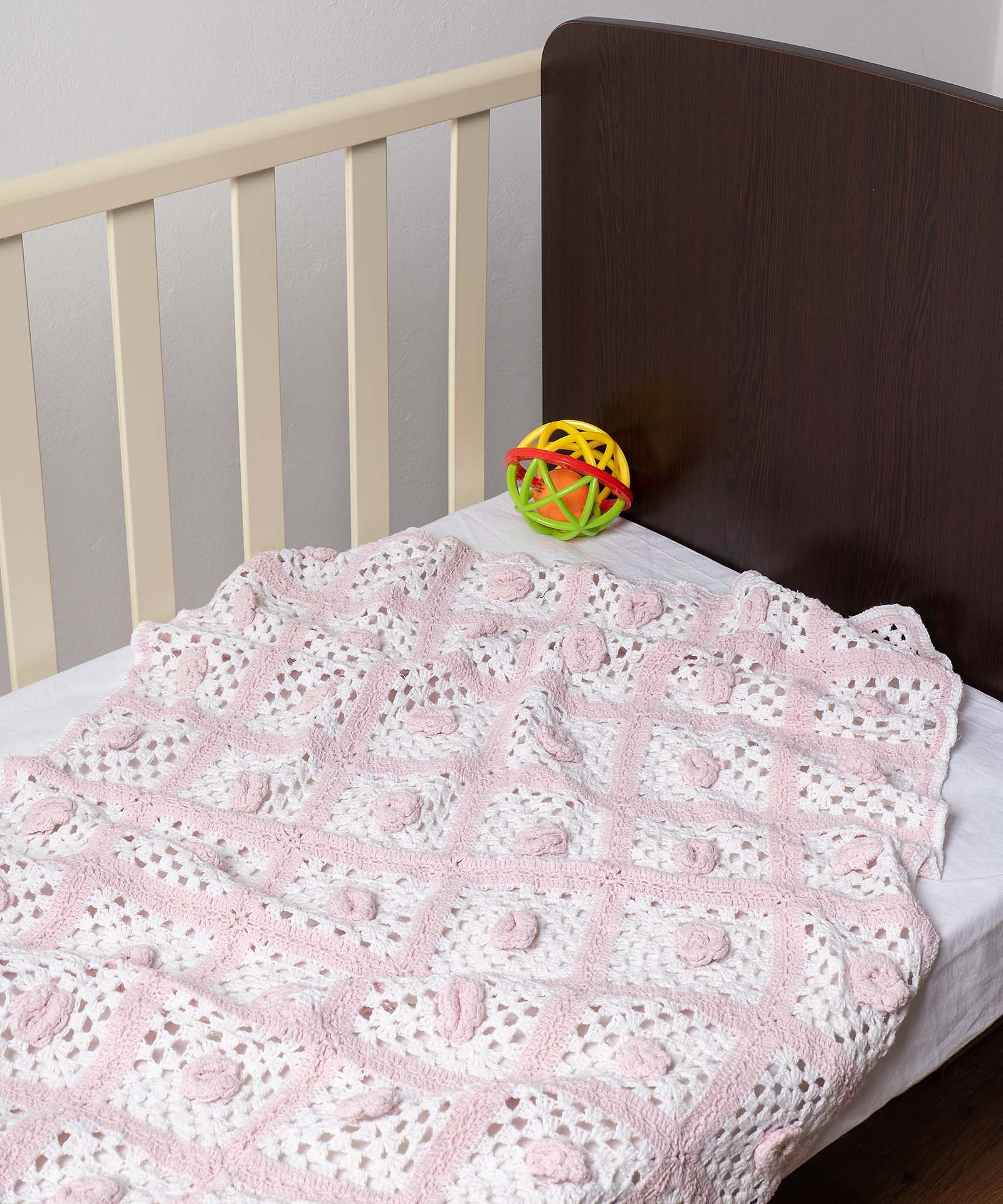 bebe κουβερτάκι (75cm x 100cm ) πλεκτό ροζ/λευκό