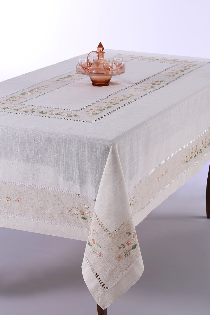 Χειροποίητο τραπεζομάντηλο 9858 (170cm x 270cm) ρόζ