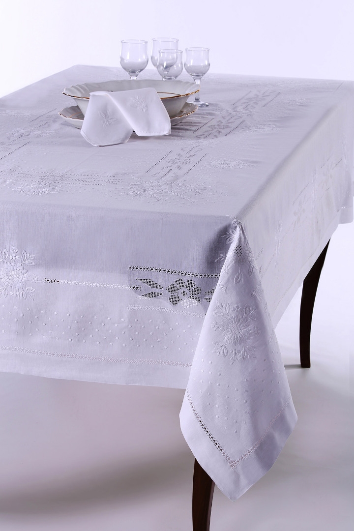 Χειροποίητο τραπεζομάντηλο JX57B (170cm x 220cm) λευκό