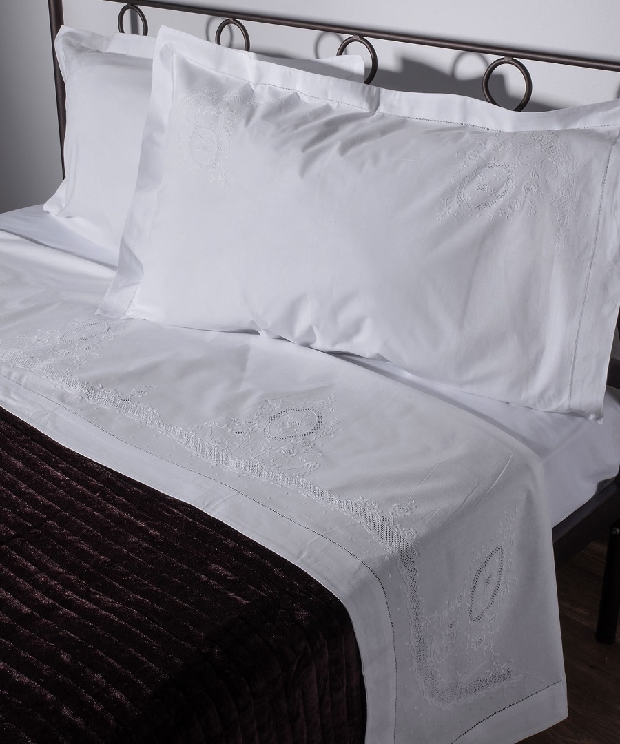 ΧΕΙΡΟΠΟΙΗΤΟ ΣΕΝΤΟΝΙ 2471 ΤΕΣΣΑΡΩΝ ΤΕΜΑΧΙΩΝ (225CM X 270CM) ΛΕΥΚΟ