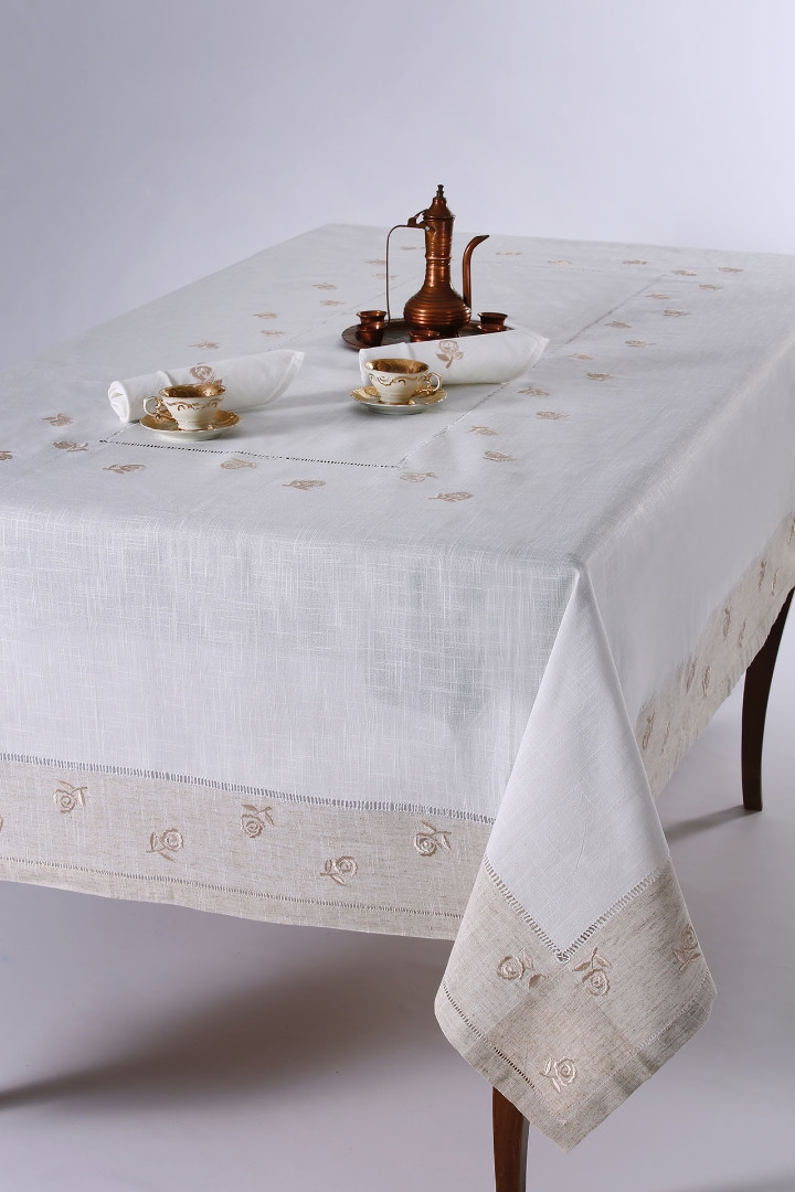 Τραπεζομάντηλο 264 (170cm x 270cm)