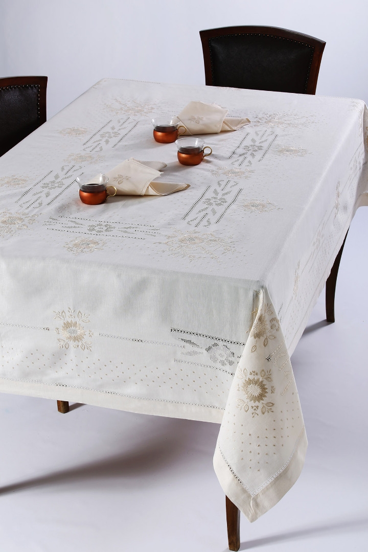 Χειροποίητο τραπεζομάντηλο JX57B (170cm x 220cm) μπέζ