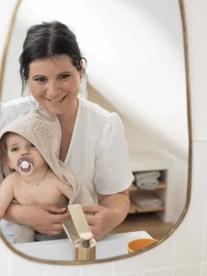 Κουνουπιέρα Τούλινη με Μπεζ Θόλο - Trois Kilos Sept