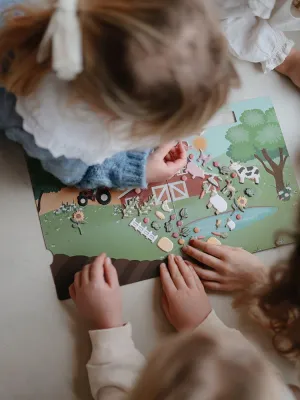 Βιβλίο με Επαναχρησιμοποιούμενα Αυτοκόλλητα Farm - Mushie