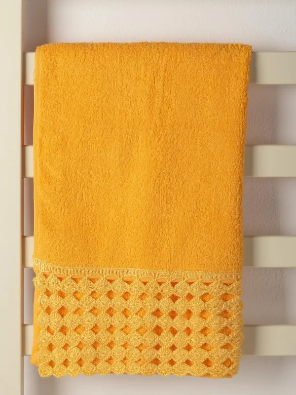 Προϊόν Πετσέτα Προσώπου (50cm x 100cm) με δαντέλα κίτρινο Εικόνα