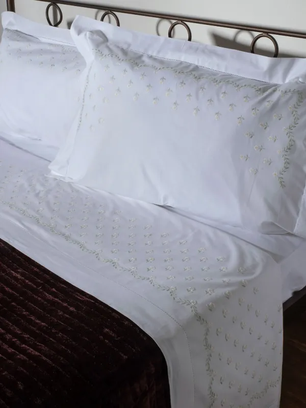 Προϊόν ΧΕΙΡΟΠΟΙΗΤΟ ΣΕΝΤΟΝΙ ΜΕ ΚΕΝΤΗΜΑ 2806A ΤΕΣΣΑΡΩΝ ΤΕΜΑΧΙΩΝ (225CM X 270CM) ΛΕΥΚΟ ΚΙΤΡΙΝΟ Εικόνα