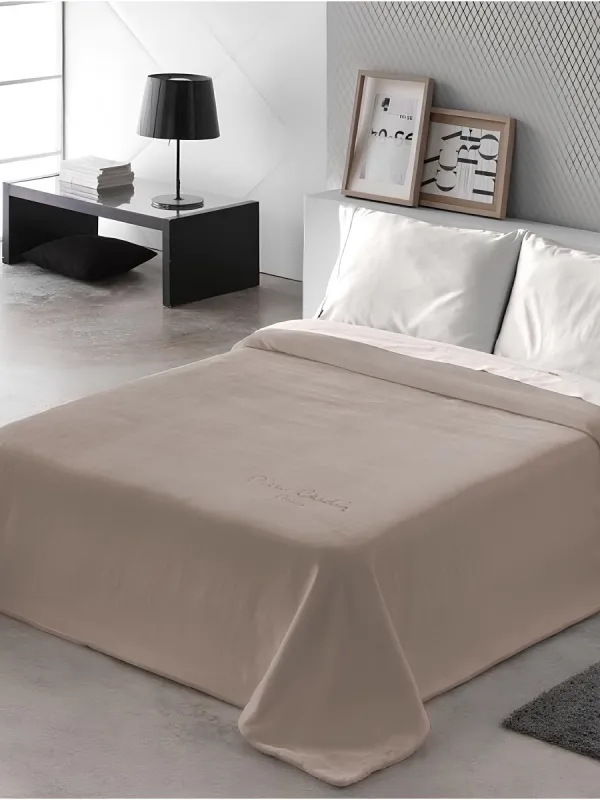 Προϊόν ΚΟΥΒΕΡΤΑ ΥΠΕΡΔΙΠΛΗ 220X240 PIERRE CARDIN NANCY 545 TAUPE(55) Εικόνα