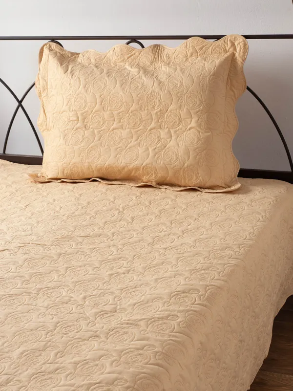 Προϊόν ΚΟΥΒΕΡΛΙ σετ (160cm x 220cm + 1 x 50cm x 70cm) M110 χρυσό Εικόνα