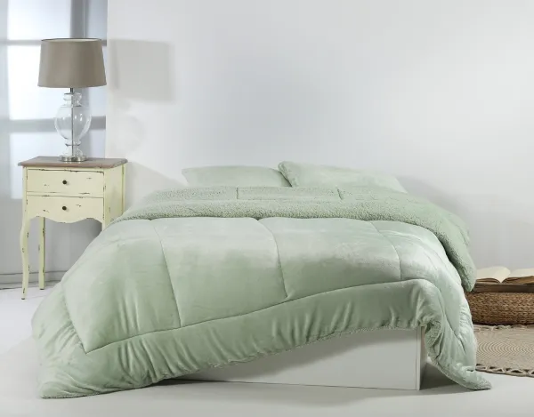 Κουβερτοπάπλωμα solid (220cm x 240cm) light green