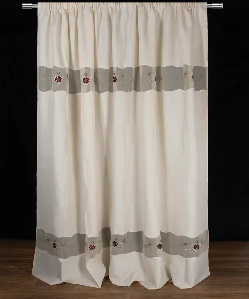 Κουρτίνα 5704 (300cm x 300cm) με τρέσα