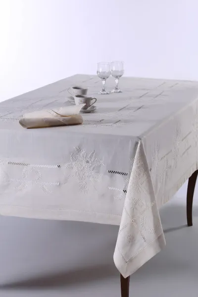 Χειροποίητο τραπεζομάντηλο 233 (170cm x 220cm)