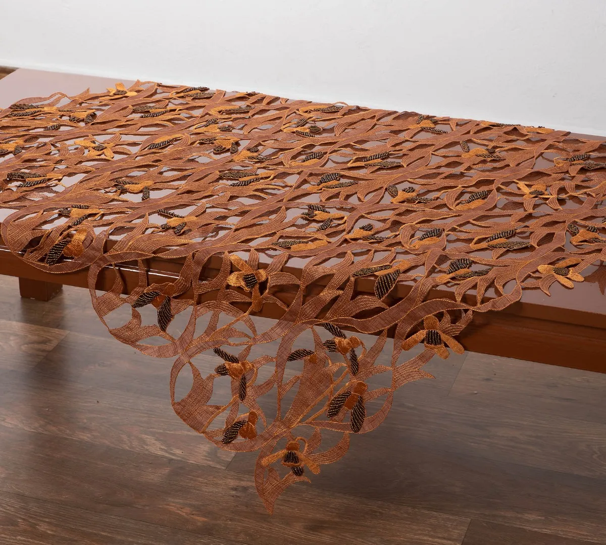 Τραπεζοκαρέ (130cm x 130cm) 7824 Καφέ