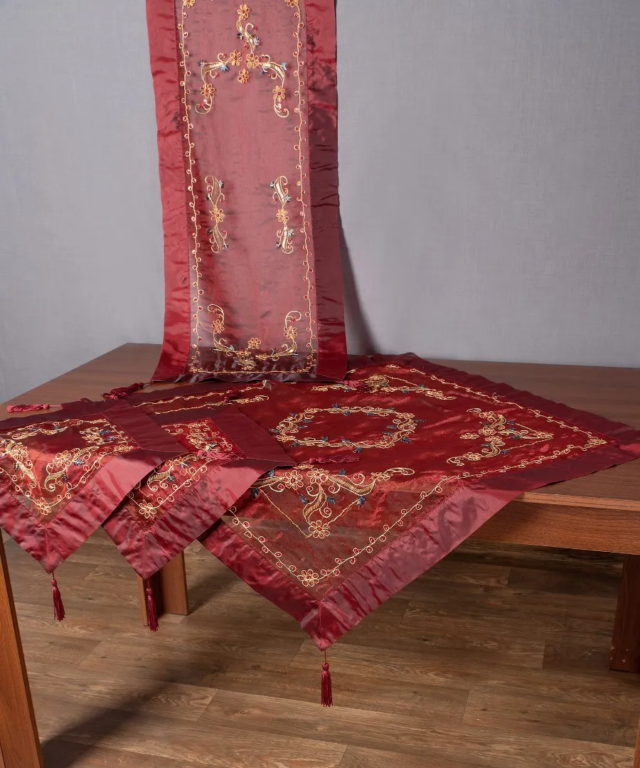 Σετ 4 τεμαχίων (85cm x 85cm, 40cm x 110cm, 2x40cm x 40cm) SL-0639 Μπορντώ