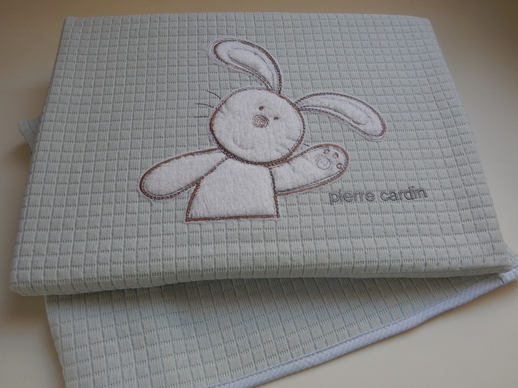 Pierre Cardin des.125 Bebe Κουβέρτα Πικέ Κούνιας 100x140
