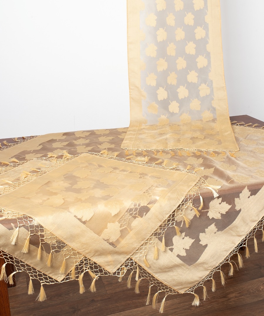 Σετ 4 τεμαχίων (110cm x 110cm, 50cm x 140cm,2x50cm x 50cm) AKB-301 Χρυσό