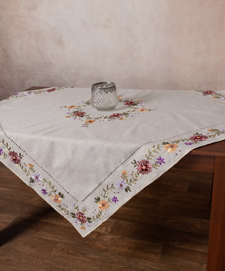 Τραπεζοκαρέ ροκοκό (135cm x 135cm) 4338