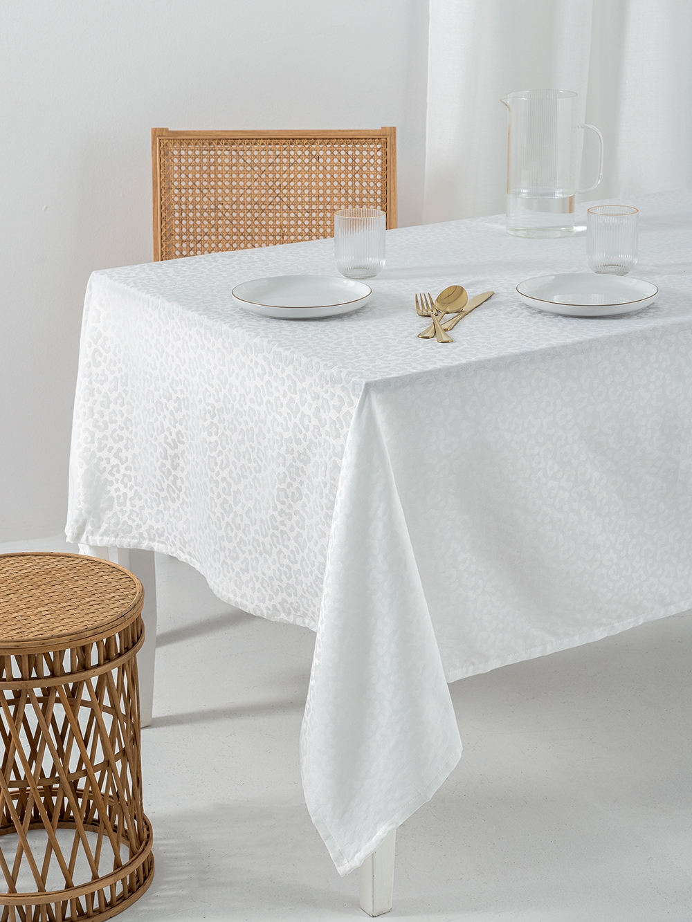 Τραπεζομάντηλο Formal Dinner 175x320 LITA WHITE