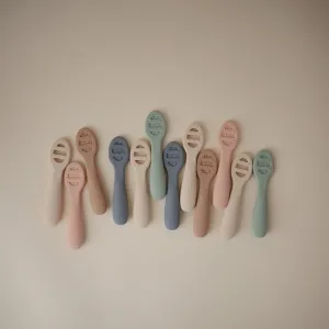 Σετ 2 Εκπαιδευτικά Κουταλάκια Σιλικόνης Blush/Shifting Sand - Mushie