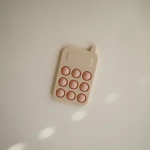 Παιχνίδι Press Toy Τηλεφωνάκι Ροζ - Mushie
