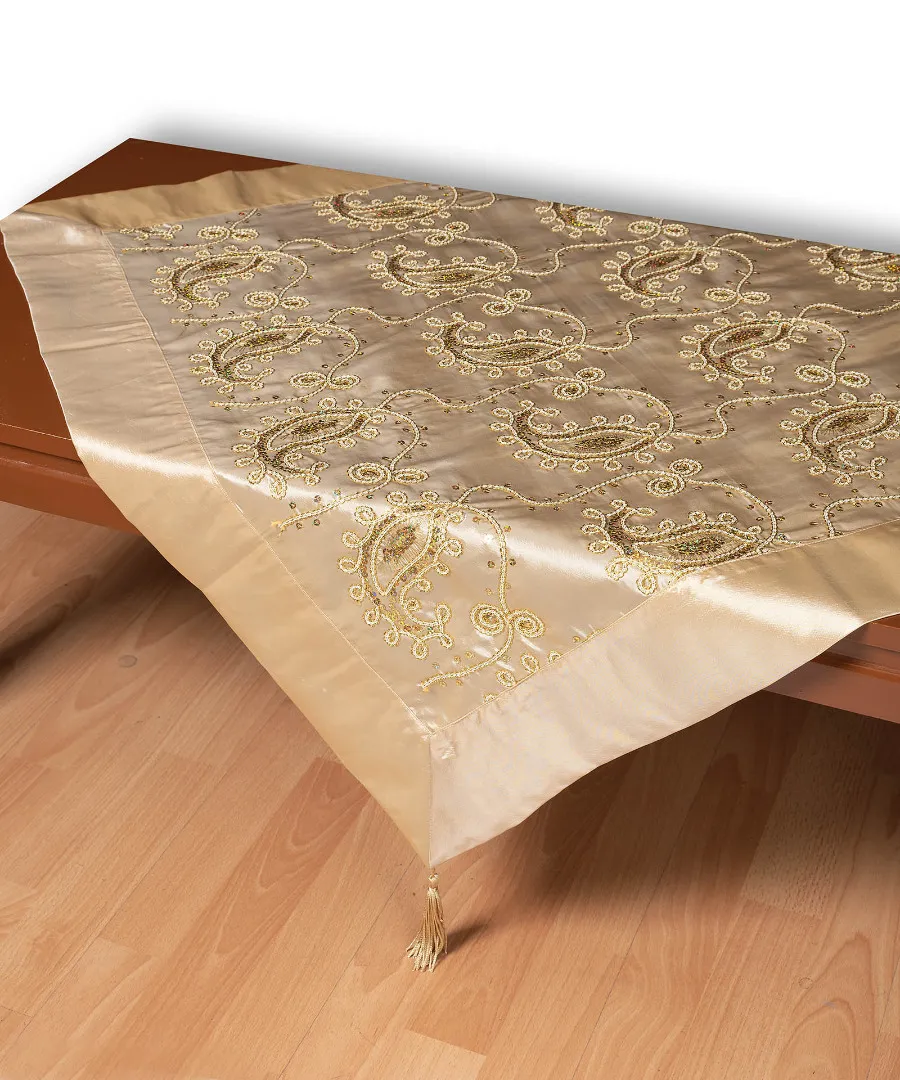 Σατέν καρέ 1028 (85cm x 85cm) χρυσό