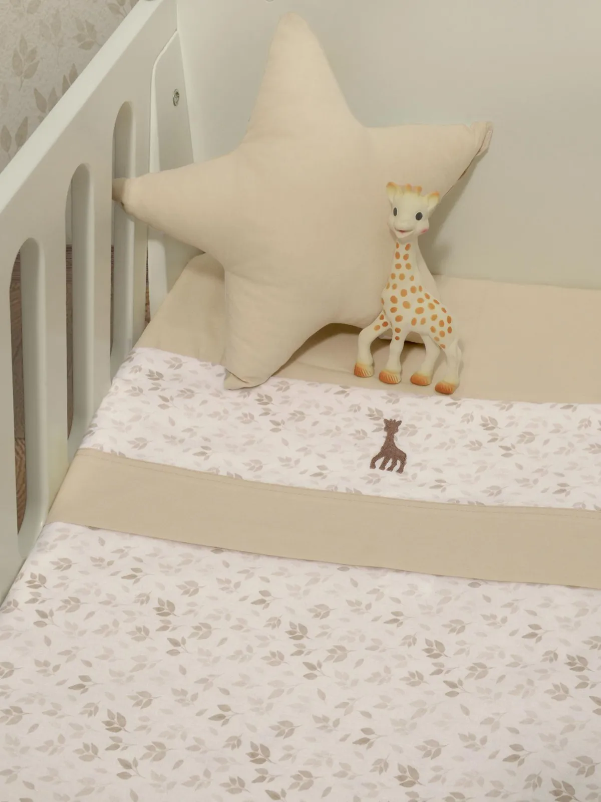Σεντόνια Λίκνου 2τεμ. 80x110 Design 506 SOPHIE LA GIRAFE