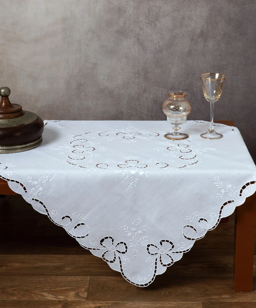 Χειροποίητο κοφτό καρέ 604 (90cm x 90cm) λευκό