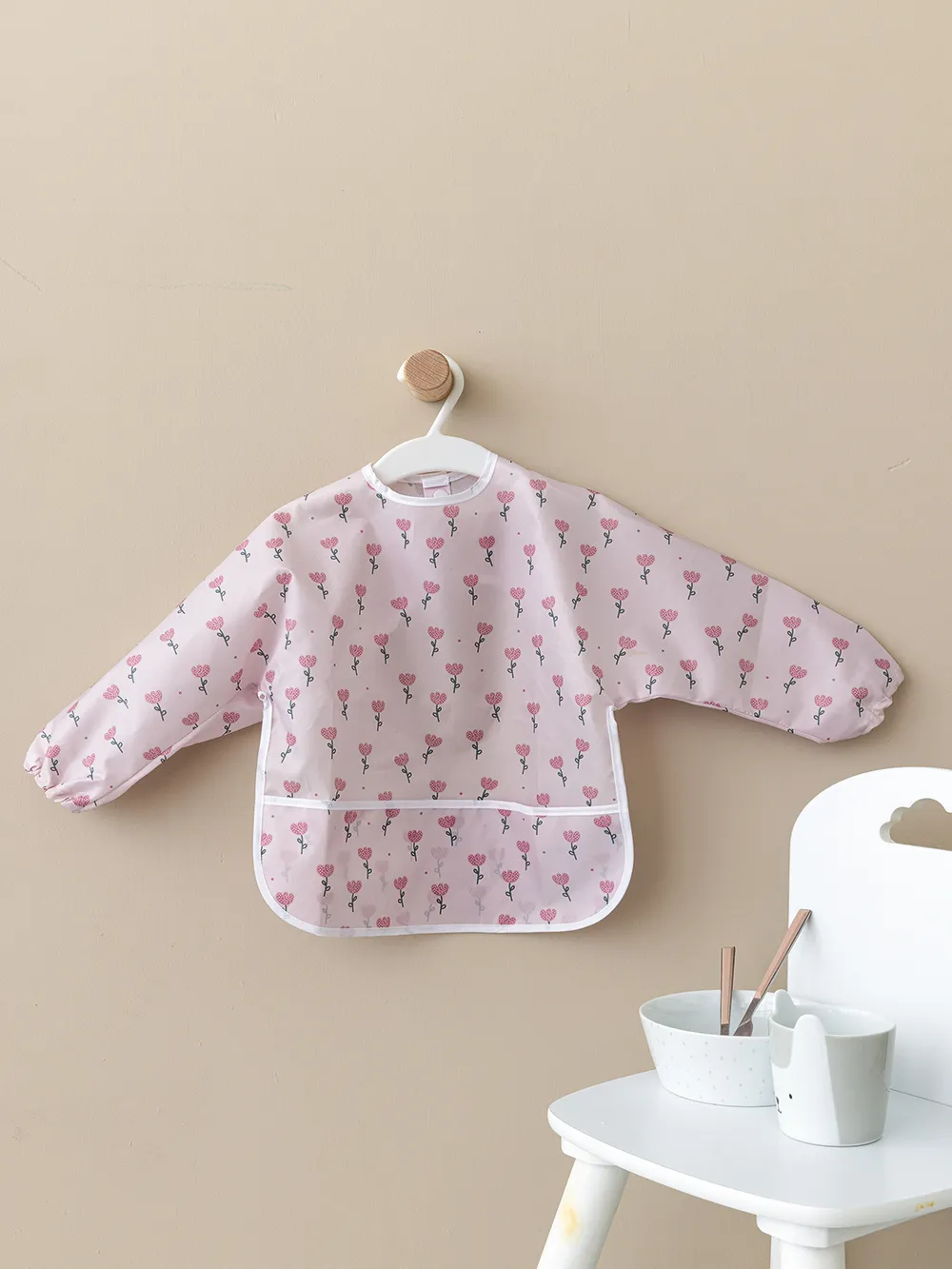 Σαλιάρα με μανίκια NB0146 GIRL