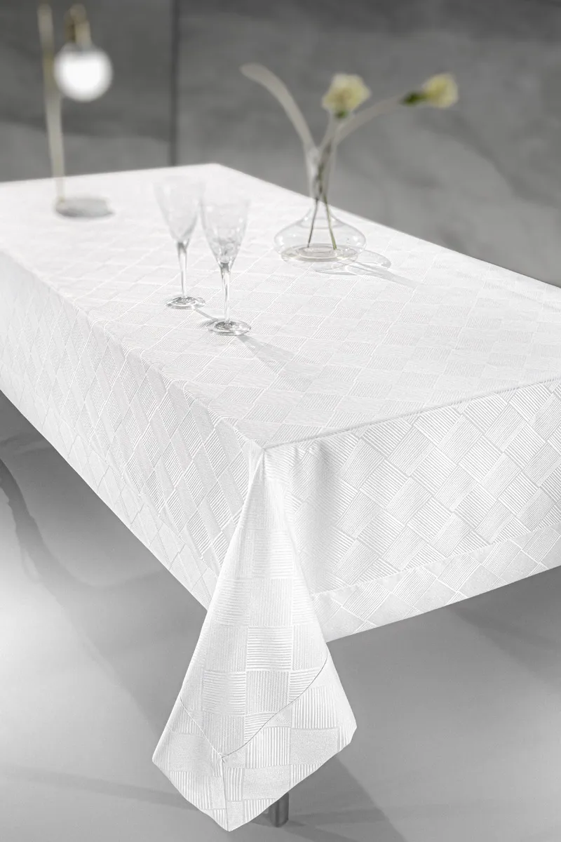 Τραπεζομάντηλο Attitude White 
