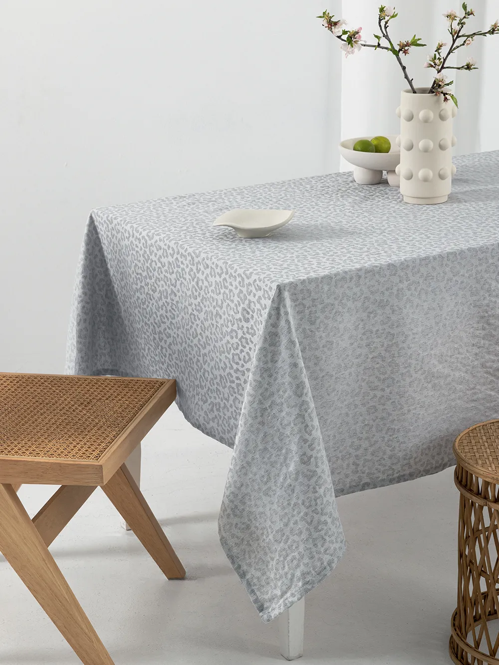 ΤραπεζομάντηλοFormal Dinner 175x260 LITA GREY