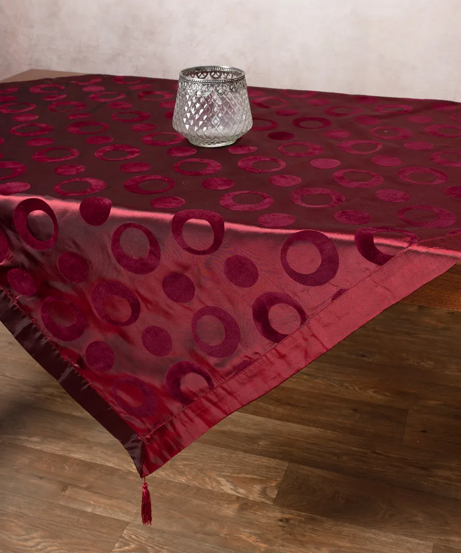 Σατέν τραπεζοκαρέ 082 (130cm x 130cm) μπορντώ