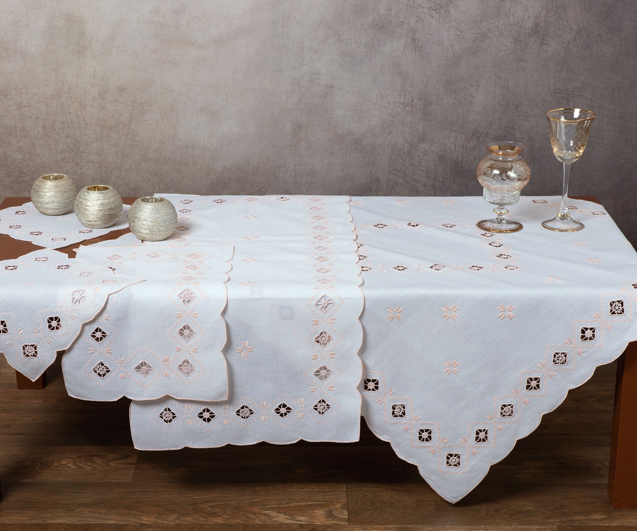 Χειροποίητο σετ 6 τεμαχίων 882 (40cm x 90cm/35cm x 76cm/30cm x 45cm x 2/35cm x 35cm x 2) ρόζ