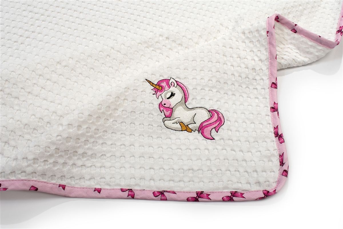 Κουβέρτα Πικέ Με Κέντημα bebe Unicorn 188 80X110 White-Pink 100% Cotton