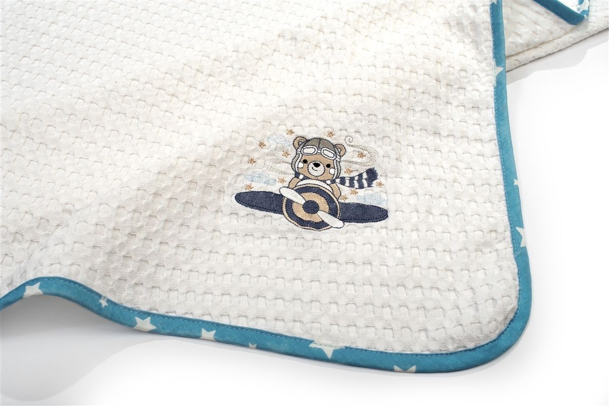 Κουβέρτα Πικέ Με Κέντημα bebe Aviator 184 80X110 White-Sky Blue 100% Cotton