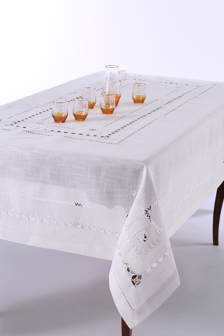 Χειροποίητο τραπεζομάντηλο 9108 (170cm x 220cm) λευκό