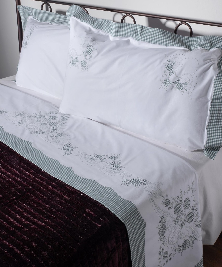 ΧΕΙΡΟΠΟΙΗΤΟ ΣΕΝΤΟΝΙ 644-1 ΤΡΙΩΝ ΤΕΜΑΧΙΩΝ (225CM X 270CM) ΠΡΑΣΙΝΟ