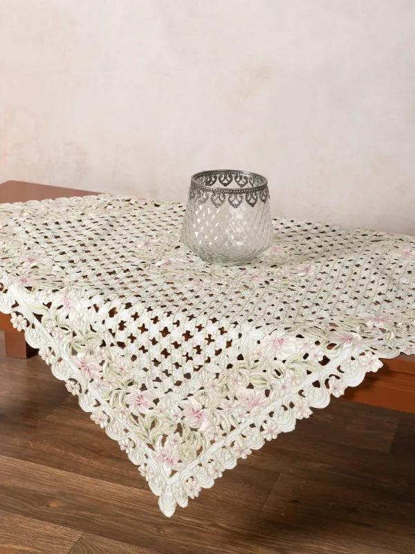 Σατέν κοφτό τραπεζοκαρέ (135cm x 135cm) rn35