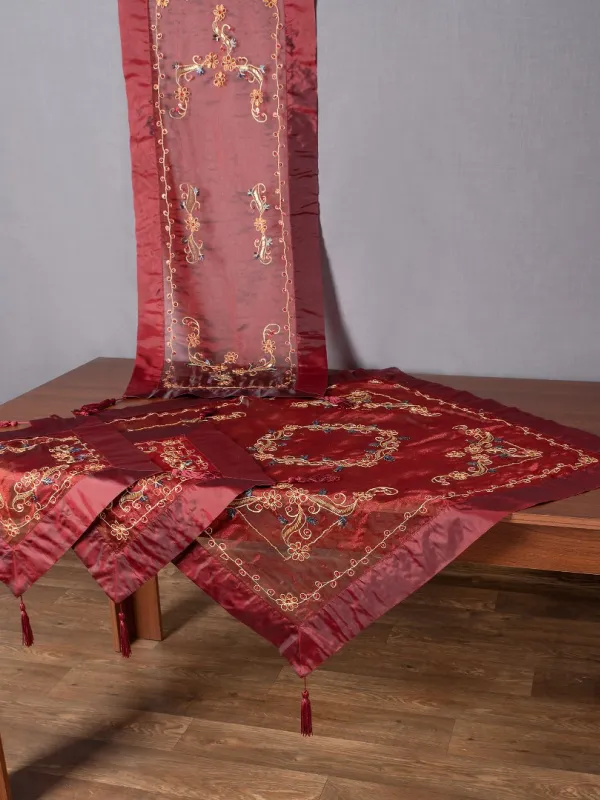 Τραπεζοκαρέ (130cm x 130cm) SL-0639 Μπορντώ