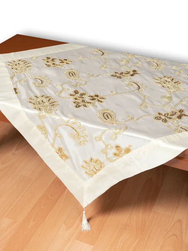 Σατέν τραπεζοκαρέ 7710 (135cm x 135cm) ivory